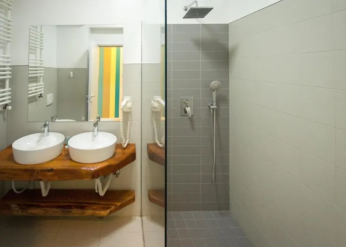 Boutique & مامايا