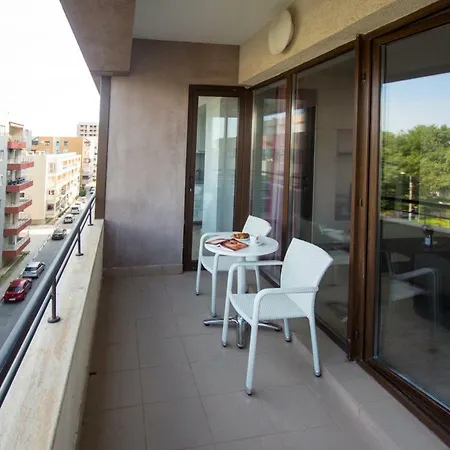 Boutique & Apartment